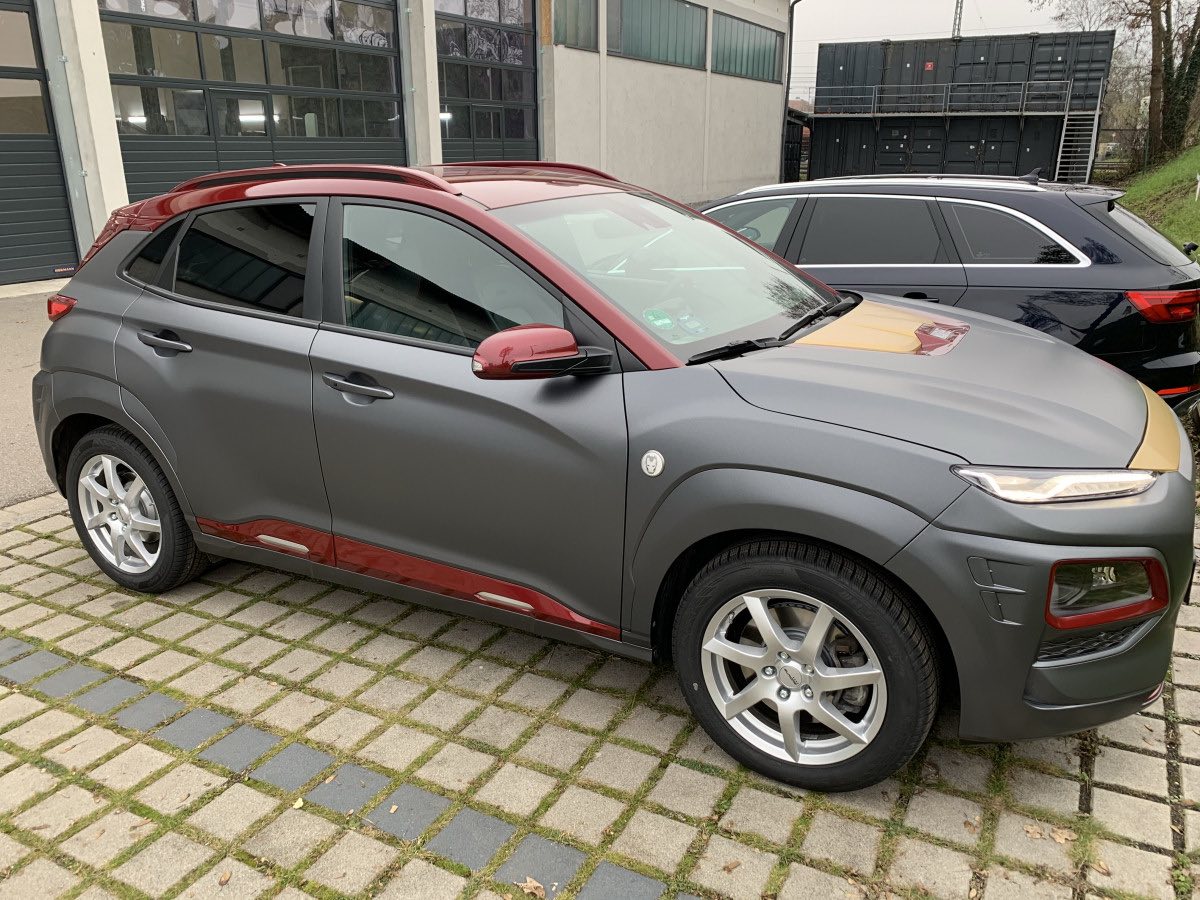 Hyundai Kona in Mattgrau